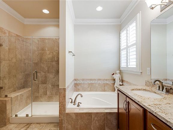 4th image of 8163 Bridle Creek Ter