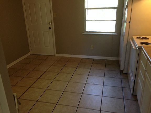 3rd image of 616 E 9th Ave #1