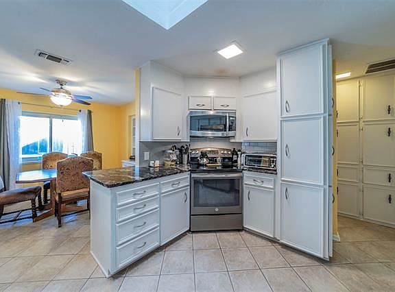 4th image of 4408 French Lake Dr