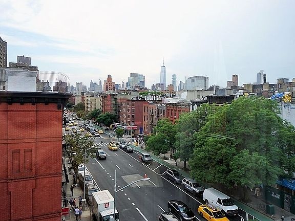 3rd image of 134 1st Ave APT 7
