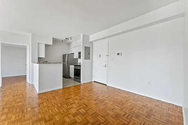 Sold by Compass | media 7