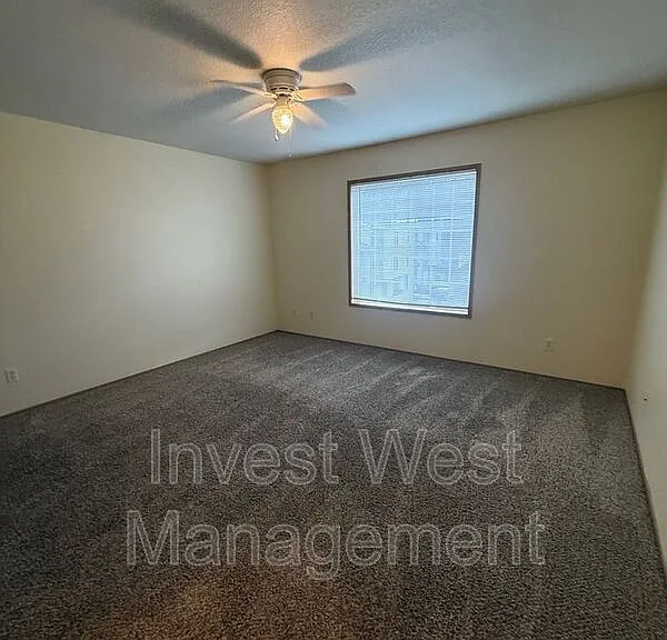 1718 SE 11th Ave #302 — Photo 17