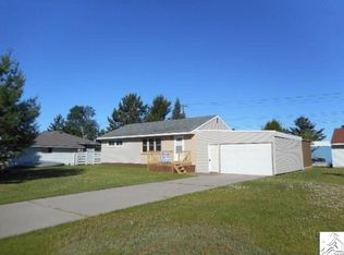 18 Garden Cir, Babbitt, MN 55706