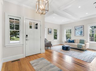 28 Maple St, Concord, MA 01742