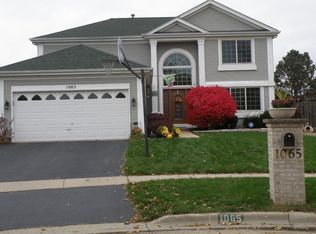 1065 Scarlet Oak Cir, Aurora, IL 60506