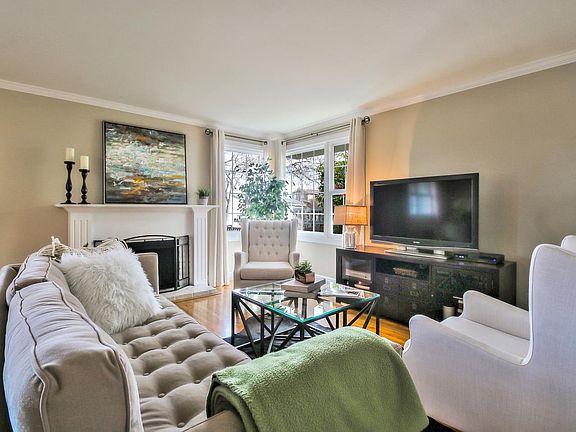 2nd image of 1840 Gunston Way