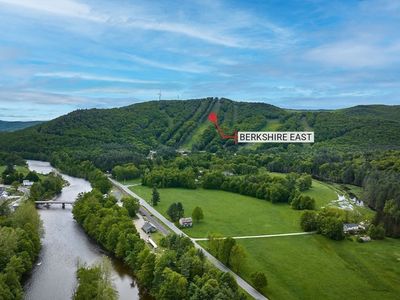 63 W Hawley Rd, Charlemont, MA, 01339