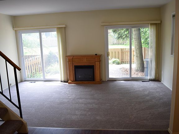 4th image of 1594 Brentwood Dr #544