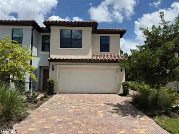 1672 Lake Jessup Cir, Cape Coral, FL 33909
