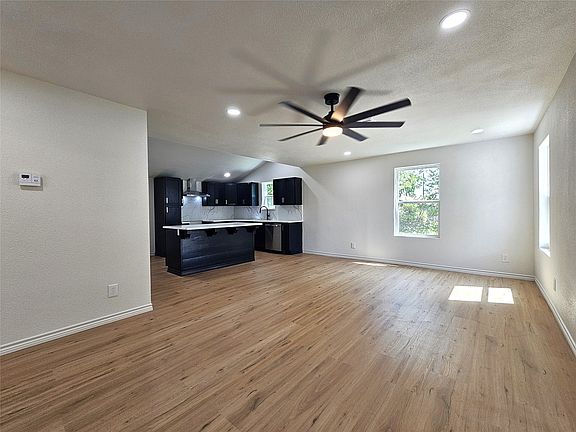 4th image of 403 N Archer St