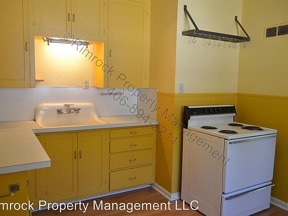 4th image of 1103 Sunnyside Ln