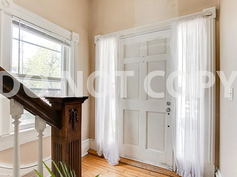 720 8th Ave SE — Photo 10