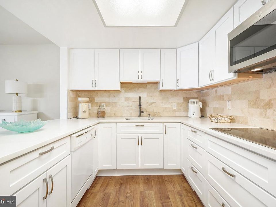 1st image of 3466 Chiswick Ct #43-2A