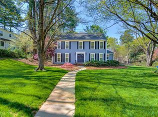 1320 Abingdon Way, Winston Salem, NC 27106