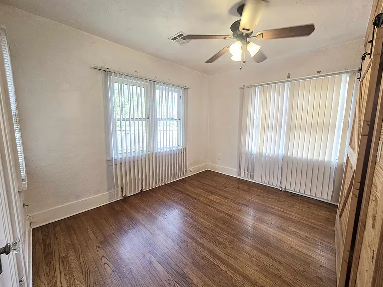 2203 N Barnes Ave — Photo 7