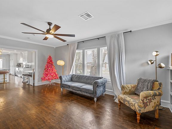 3rd image of 628 N 33rd St