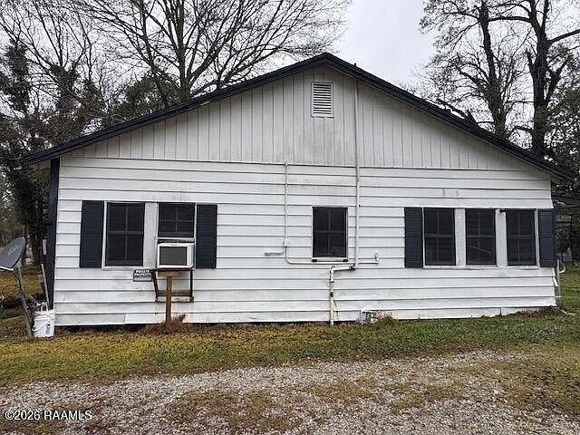2nd image of 347 Macarthur Dr