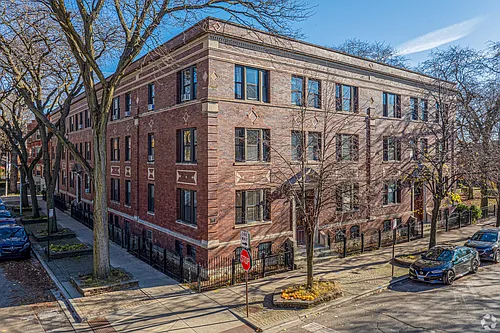 Woodlawn Commons Apartments Photo 1