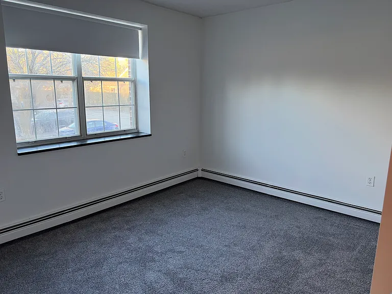 Lexington St Apartments — Photo 115