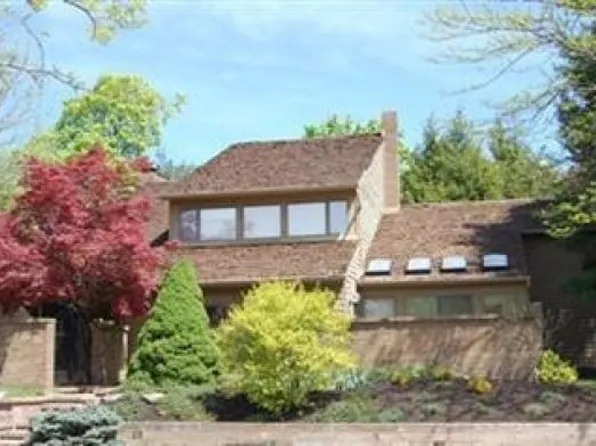 333 N Portage Path Unit 33, Akron, OH 44303