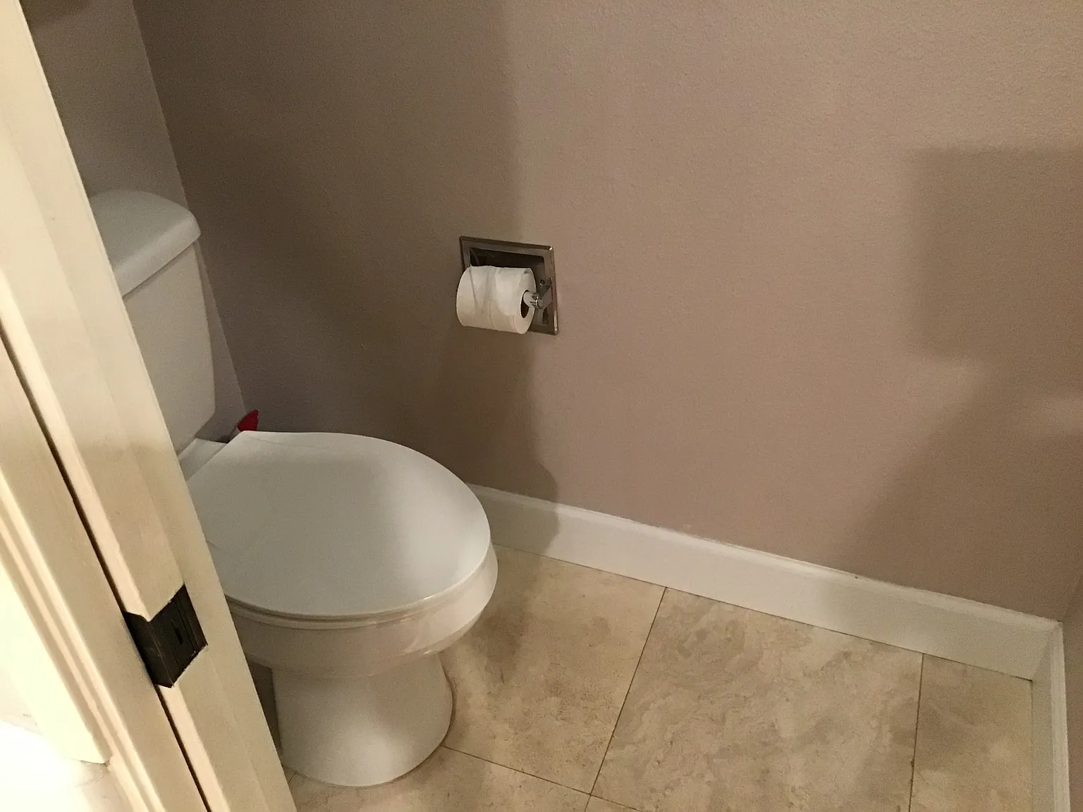 Studio, 1.5 bath, 450 sqft, $2,800 — Photo 3