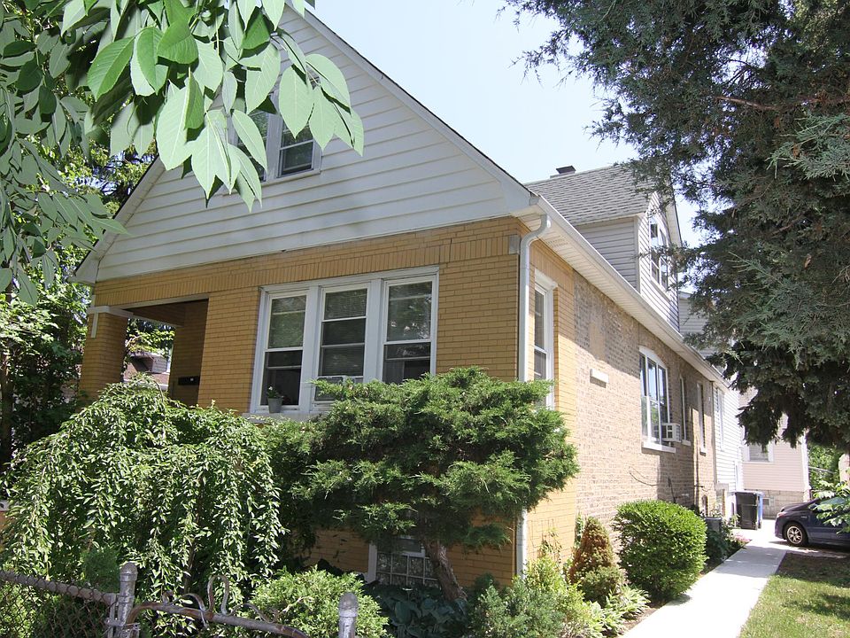 1st image of 4141 N Mobile Ave #2