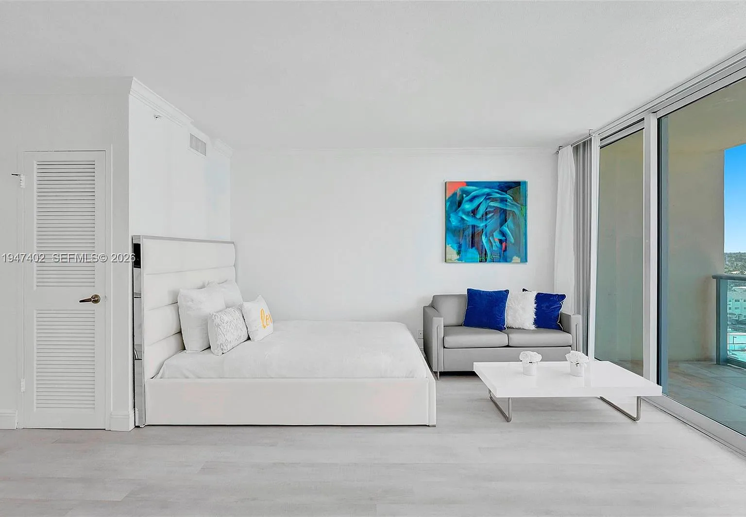 Wave Condo — Photo 4