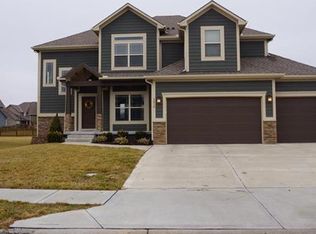 2616 SW Golden Eagle Rd, Lees Summit, MO 64082