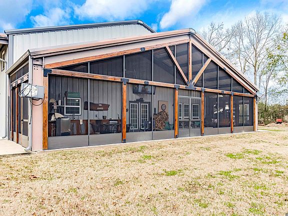 5th image of 14736 Chenal Rd