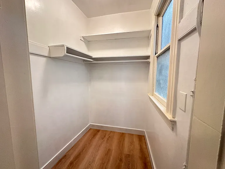 1101 Pine St #400 — Photo 17
