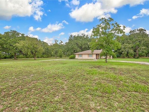 4th image of 2415 County Road 3104