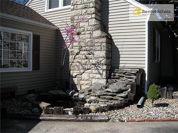 3rd image of 1313 W 25th St S
