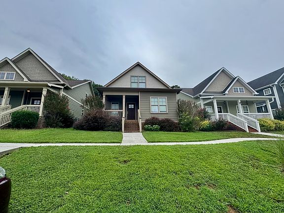 2nd image of 2328 Ashmore Ave