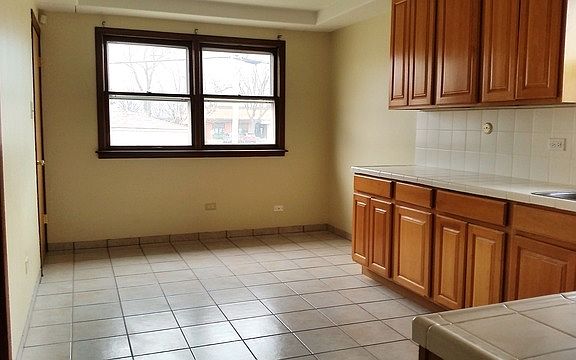 5th image of 14521 S Mozart Ave