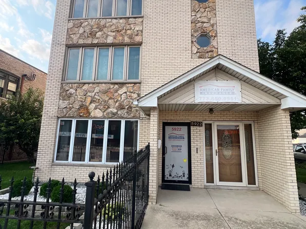5922 S Archer Ave #2N, Chicago, IL 60638