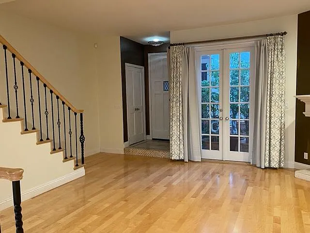 1242 Berkeley St #14 — Photo 7