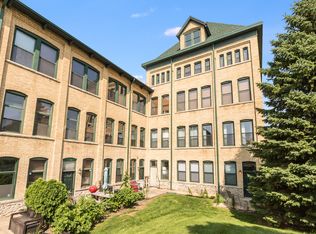 626 Congdon Ave, Elgin, IL 60120