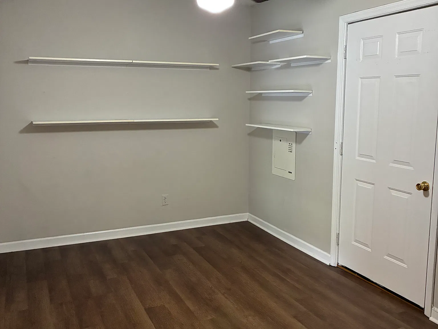 2 bed, $1,000 — Photo 4