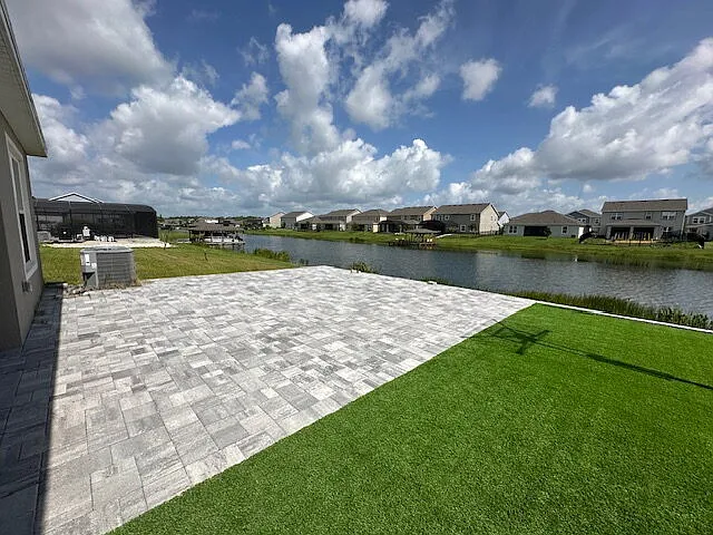 5 bed, 3.5 bath, 3846 sqft, $3,500 — Photo 2