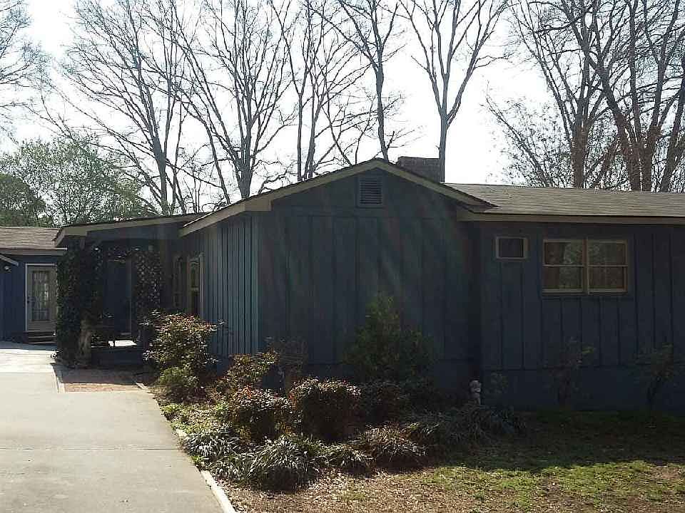 2nd image of 72 Martin Loop SW