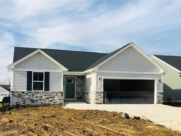 539 Swan Dr, Seville, OH 44273