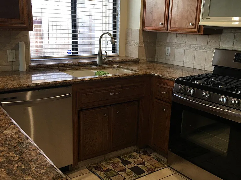 3605 Saddle Dr — Photo 4