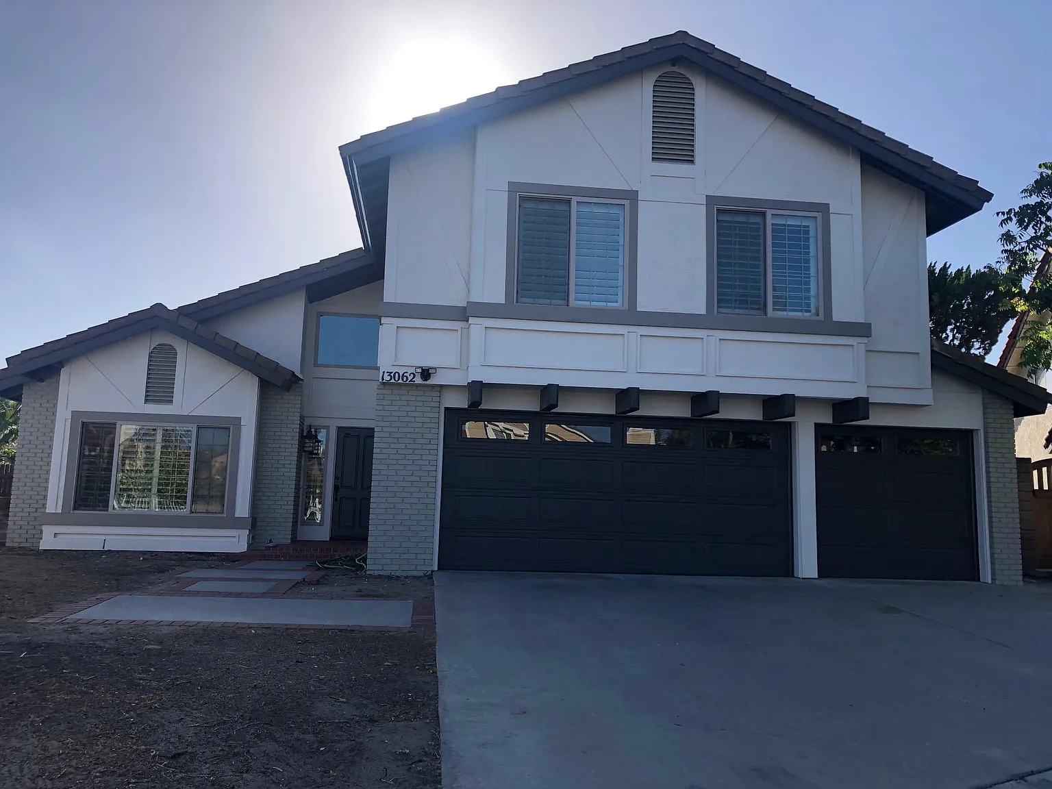 4 bed, 2.5 bath, 2538 sqft, $7,500 — Photo 1