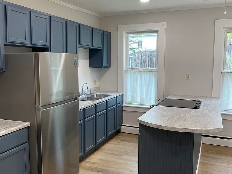 47 Union St #1 — Photo 2