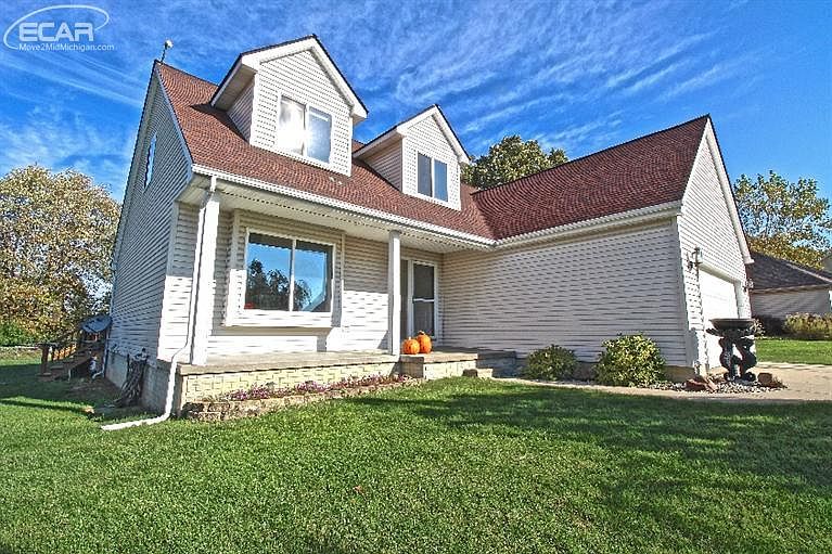 1st image of 8479 Deer Field Dr