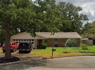 2817 Celinda Cir, College Station, TX 77845