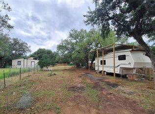 3331 Daisy St, Kingsland, TX 78639