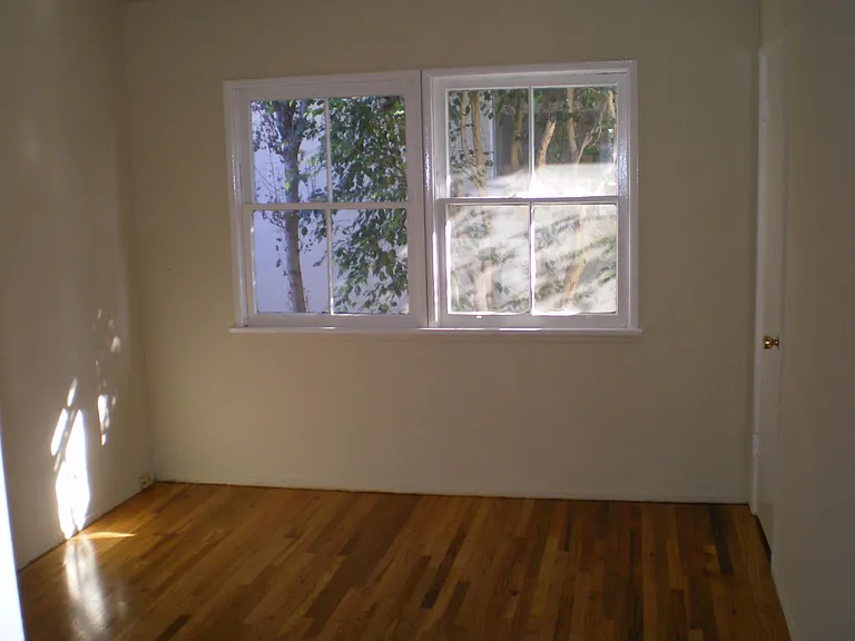 1519 S Wooster St #6 — Photo 8
