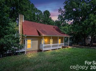 4066 Triton Dr, Tega Cay, SC 29708