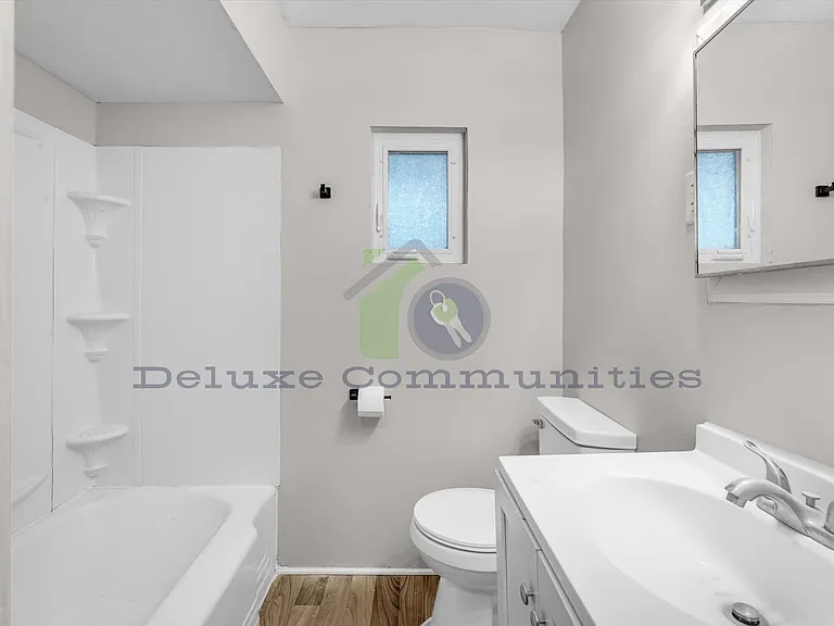 801 Prospect Ave SE — Photo 12